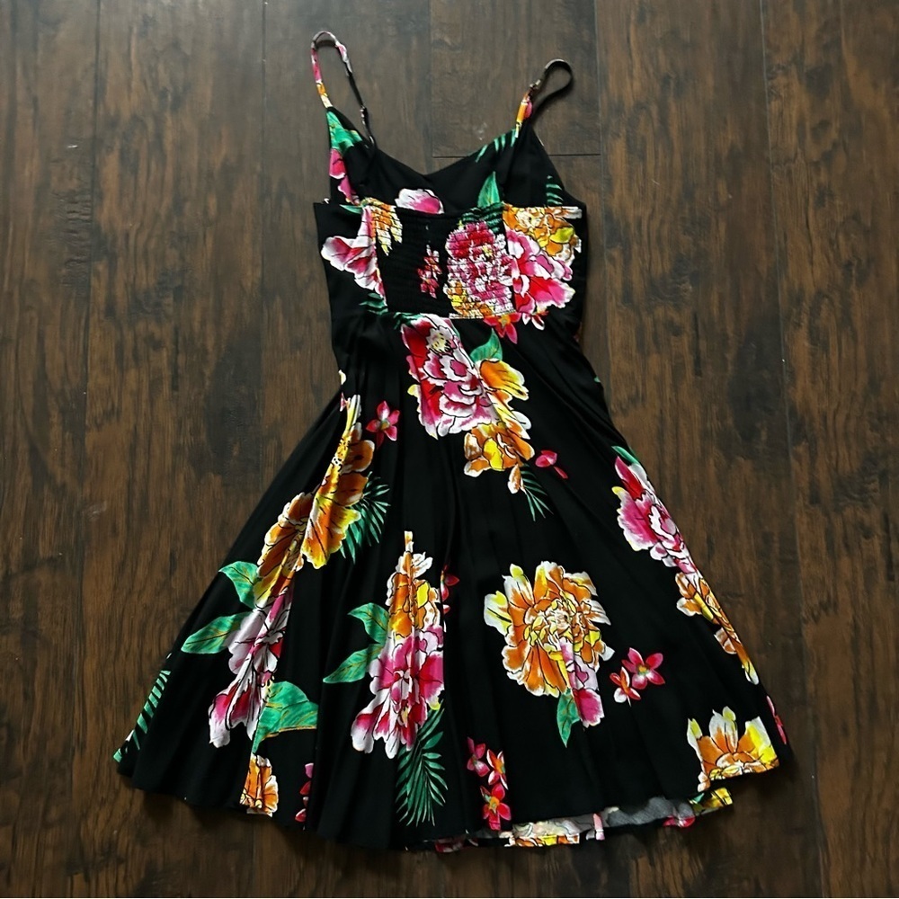 Old Navy, Women, Black Floral Dress - Picture 2 of 10